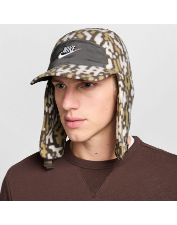 Czapka Nike Fly HQ0362-289